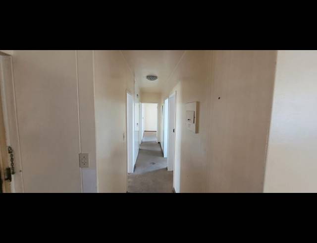 3 BEDROOM APARTMENT FOR SALE IN SUNNYSIDE